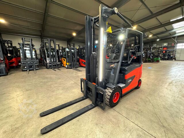 48/2022 Serwis + UVV 04/2027 10 778 mth Linde E30HL