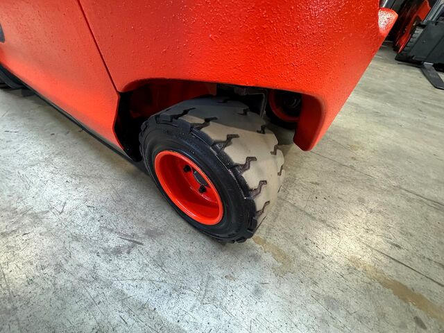 48/2022 Serwis + UVV 04/2027 10 778 mth Linde E30HL