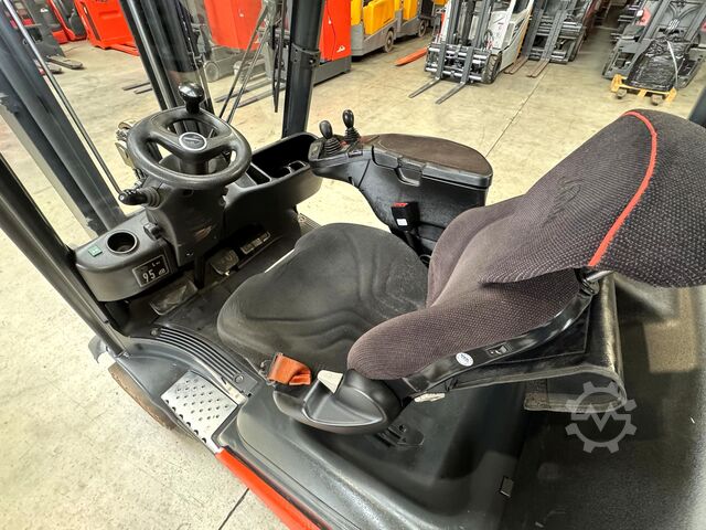 016 UVV 09/2027 6.836 heures Linde H20T