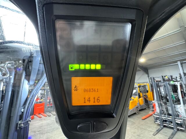 016 UVV 09/2027 6.836 heures Linde H20T