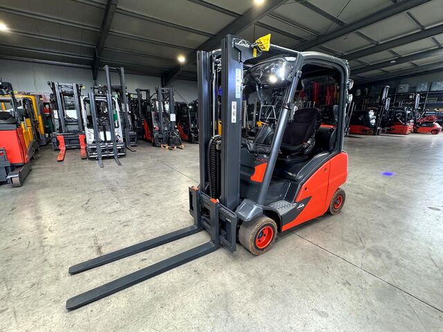 016 UVV 09/2027 6.836 heures Linde H20T