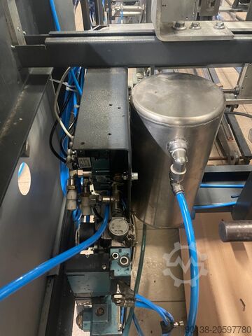 Mașină de format tăvi și cutii Impak Imola