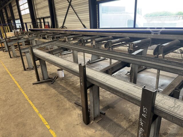 Punzonadora y cizalla de perfiles CNC VERNET BEHRINGER MAP 303