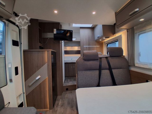 Polointegrovaný obytný vůz CARADO Edition 25 T 449 *Rahmenfenster*SAT+TV*Markise*