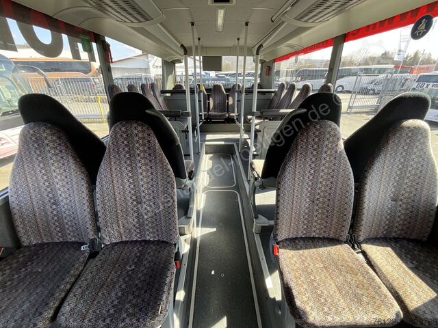 Intercitybusz Setra S 415 UL