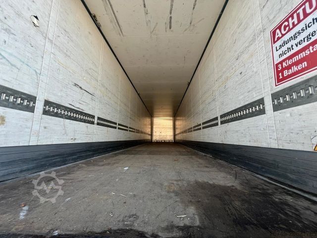 Semirimorchio furgonato SCHMITZ CARGOBULL SCB S3B SKO24/L * LIFT * ALCOA * 1.HAND *