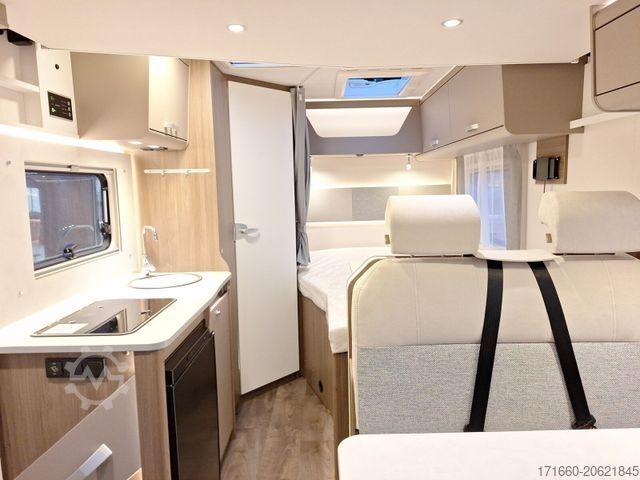 Camper semintegrato CARADO T 135 Hubbett