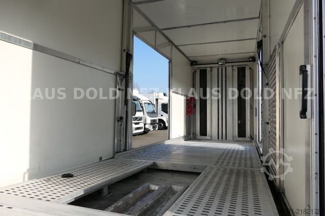Semiremorcă transportoare de autoturisme  Moetefindt geschloss. Autotransporter