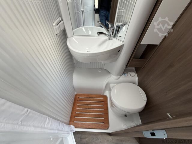 Autorulotă semi-integrată CARADO V 339 Navi/Kamera, Markise, SAT/TV