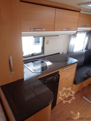 Rulotă ADRIA Adora 512 UP *Vorzelt*Fahrradträger*E-FBHz.*