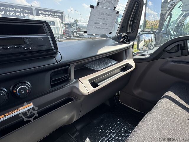 Vrachtwagenchassis Fuso Canter 9C18 Fahrgestell Neu GSR2