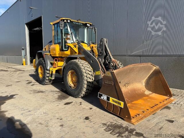 Chargeuse sur pneus Volvo L 90 H