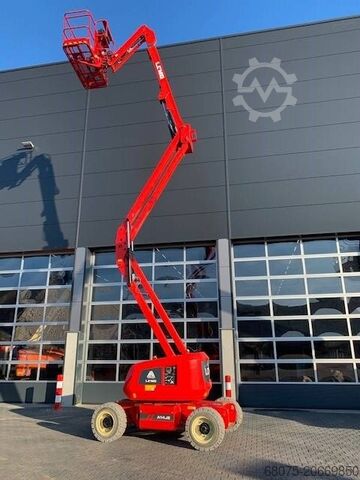 Plate-forme de travail télescopique articulée LGMG A 14 JE