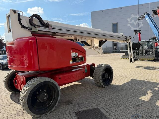 Plate-forme de travail télescopique articulée Niftylift HR 28