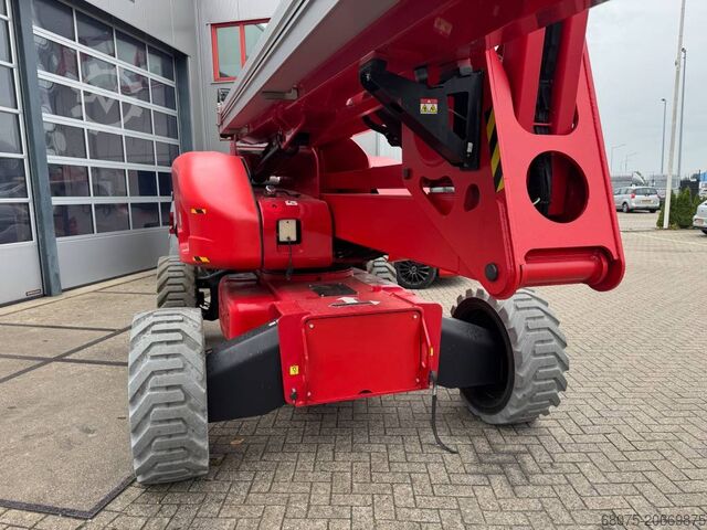 Plate-forme de travail télescopique articulée Niftylift HR 28 D E 4x4