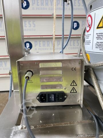 Gebruikte GEA Westfalia model FSD 1-06-107 centrifuge met roestvrijstalen schijventrommel GEA FSD 1-06-107