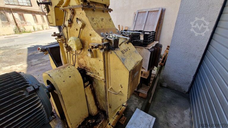 75 kW Bühler horizontale hamermolen BUHLER HORIZONTAL HAMMER MILL