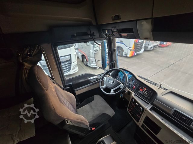 Standard nyergesvontató MAN TGX 18.500 *2X VORHANDEN*ACC*2X TANK * RETARDER