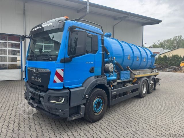 Vakuumtankbil MAN 26.330 BL 6x2/4 14cbm Saugwagen