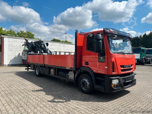 Kamyon üzerine monteli vinç IVECO 120E25 Eurocargo Pritsche +HIAB XS 088 Kran