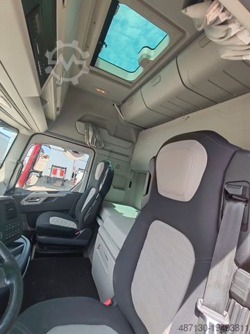 Standard nyergesvontató FORD F-MAX 500