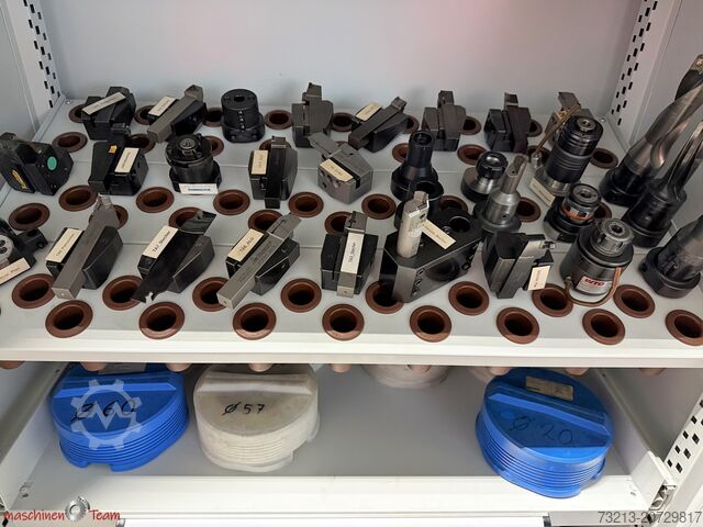 CNC-svarv med utrustning och C-axel EMCO E65 TM BigBore 95