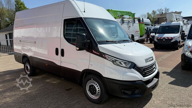 Panelbil lång Iveco Daily 35S14 Transporter Kastenwagen L3H2