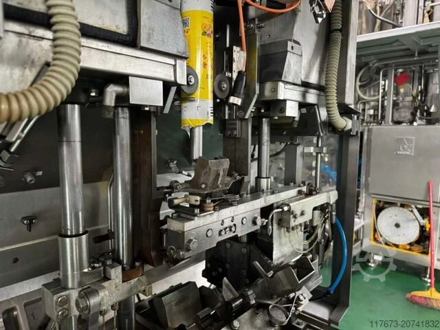 Kompletní stáčecí linka