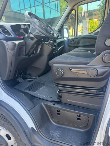 Furgone chiuso Iveco DAILY 35 C 14