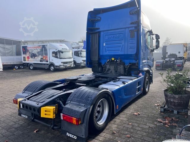 Standard tractor unit IVECO Stralis 6.TÜV 06/2026