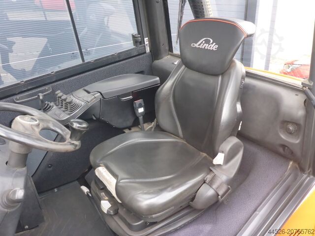 Diesel Forklift Linde H25D - 02