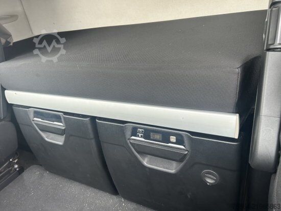 Wisselchassis IVECO S WAY 460 GAS LNG-TANKS, RETARDER  MULTIWECHSLER