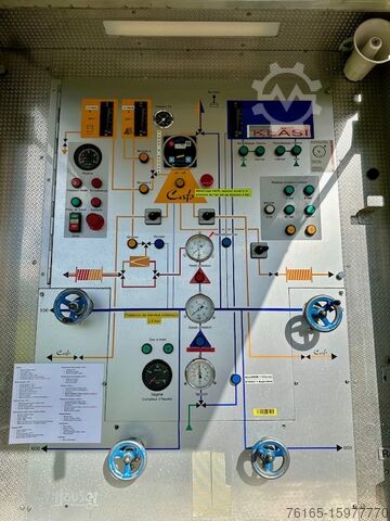 Fire engine Scania 124C 420 4x4 TLF