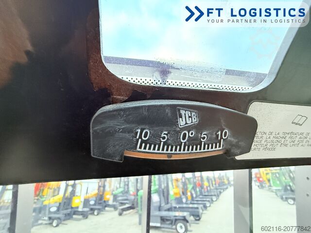 Telescopic loader JCB TLT 35D 4X4 CABIN POSITIONER NEW TIRES