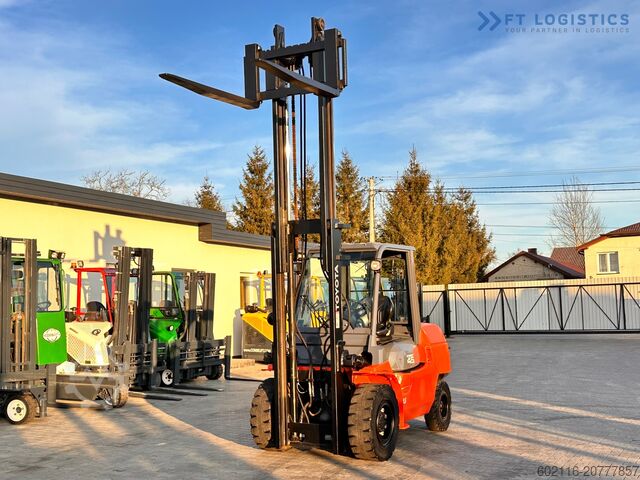 Forklift Toyota 42-4FD40 / DIESEL / 4500KG / DUPLEX / FO