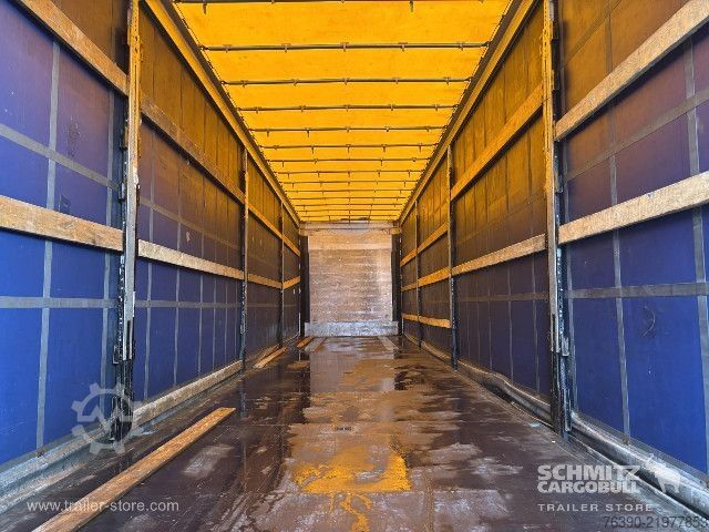 Auflieger mit Pritsche & Plane Schmitz Cargobull Semitrailer Curtainsider Mega