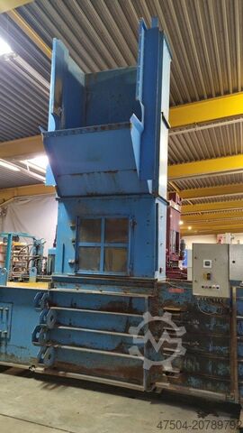 Bale press Paal Pacomat II