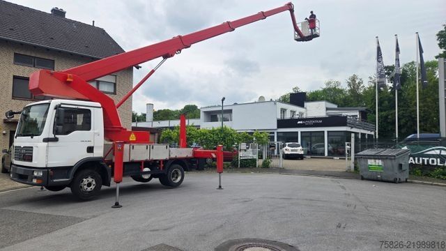 Piattaforma aerea montata su camion MAN TGL 8.180 Bison Palfinger TKA 28 M Hubsteiger