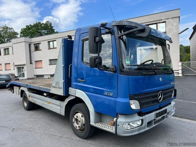 Furgone trasportatore di auto MERCEDES-BENZ Atego 818 Auto/Maschinen Transporter