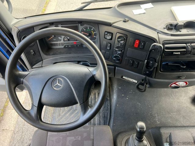 Furgone trasportatore di auto MERCEDES-BENZ Atego 818 Auto/Maschinen Transporter