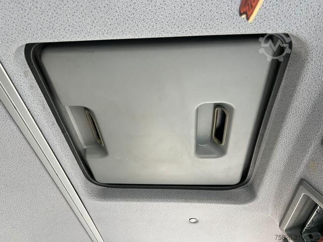 Furgone trasportatore di auto MERCEDES-BENZ Atego 818 Auto/Maschinen Transporter