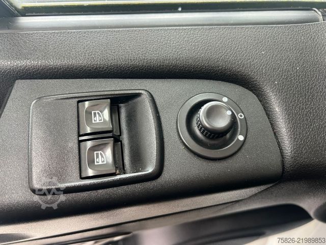 Furgone RENAULT Trafic 2.0 L2*1.Hand*Klima*Keyless*LED*PDC*