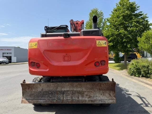 Excavadora móvil Hitachi ZX170W-6