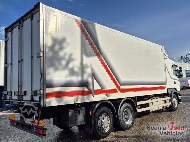 Koelwagen met geïsoleerde laadbak Scania R 420 LB6x2MNA