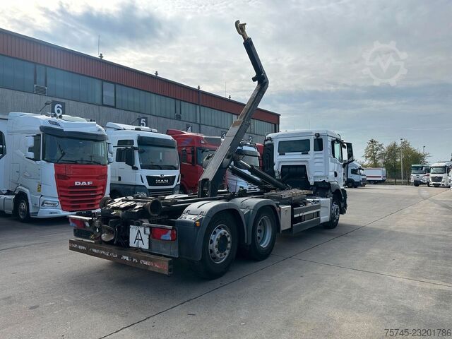 Autocamion cu cârlig pentru containere MAN TGS 26.470 * HYVA * ACC * LENK-LIFT * 6X2 * TÜV
