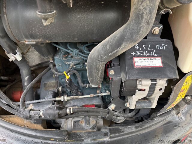 Mini-escavadora BOBCAT E26 / 2017 BJ / 3 x Löffel