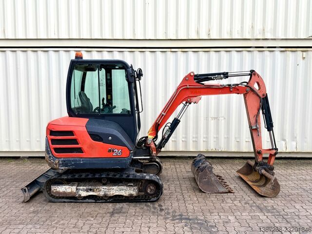 Miniexcavadora YANMAR SV26 / 2018 BJ / 3.582 H / 3 x Löffel
