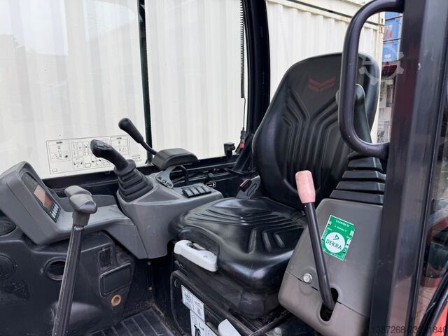 Miniexcavadora YANMAR SV26 / 2018 BJ / 3.582 H / 3 x Löffel