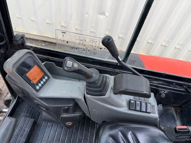 Miniexcavadora YANMAR SV26 / 2018 BJ / 3.582 H / 3 x Löffel