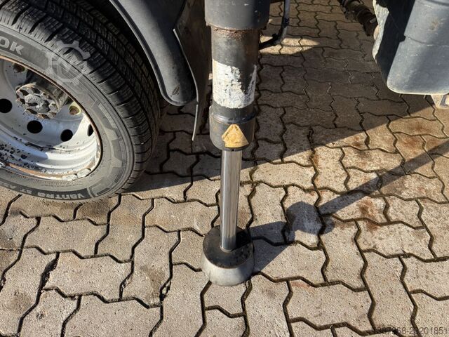 Plataforma elevadora sobre camión RENAULT Maxity / Multitel 160 ALU / 16 Meter